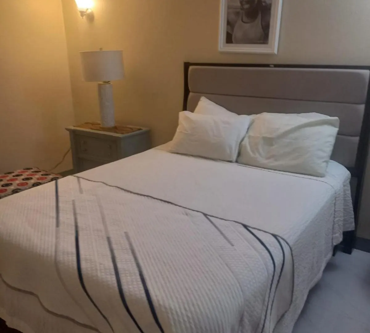 Finest Accommodation Russell Heights Apt #A Kingston
